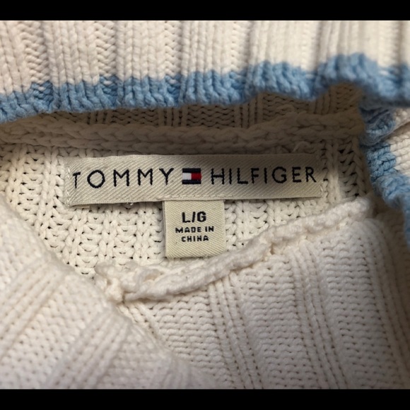 Tommy turtleneck sweater - Picture 3 of 3